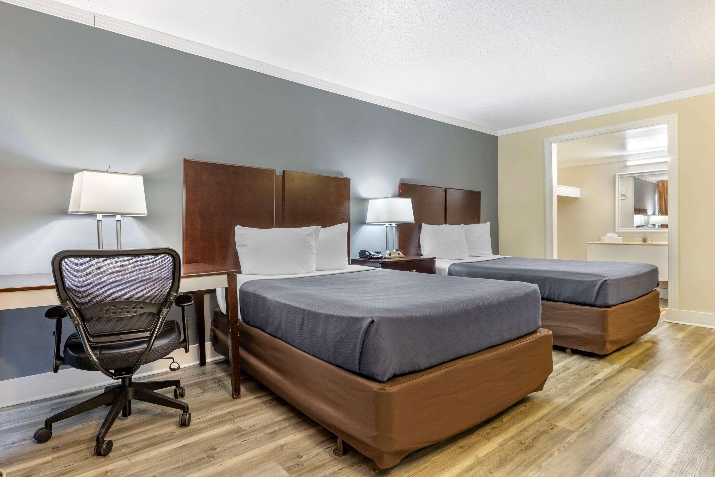 Econo-Lodge Of Conway Exterior photo
