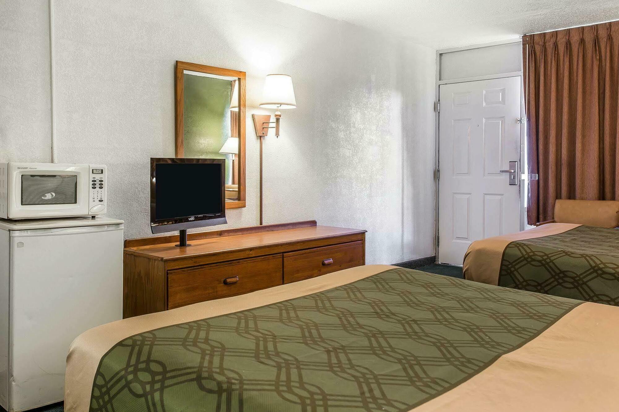 Econo-Lodge Of Conway Exterior photo
